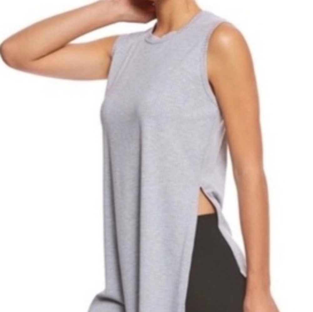 Betsey Johnson gray ribbed tank tunic